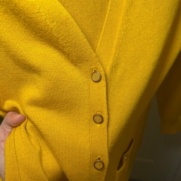Mustard Yellow Banana Republic Cardigan Size S - Picture 4 of 7